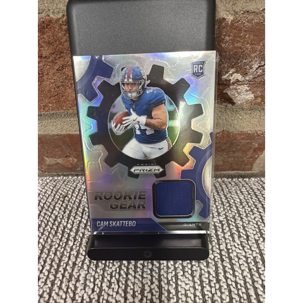 🔥 2025 Prizm Silver Rookie Gear Patch Cam Skattebo RGR-CSO New York Giants 🔥